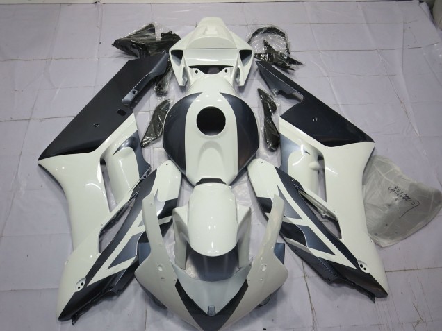 2004-2005 Blanco & Plata Honda CBR1000RR Carenado Moto 2004-2005 Blanco & Plata Honda CBR1000RR Carenado Moto
