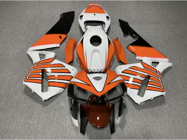 2005-2006 Alas Naranjas & Blancas Honda CBR600RR Carenado Moto 2005-2006 Alas Naranjas & Blancas Honda CBR600RR Carenado Moto