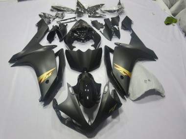 2007-2008 Negro & Oro Yamaha R1 Carenado Moto